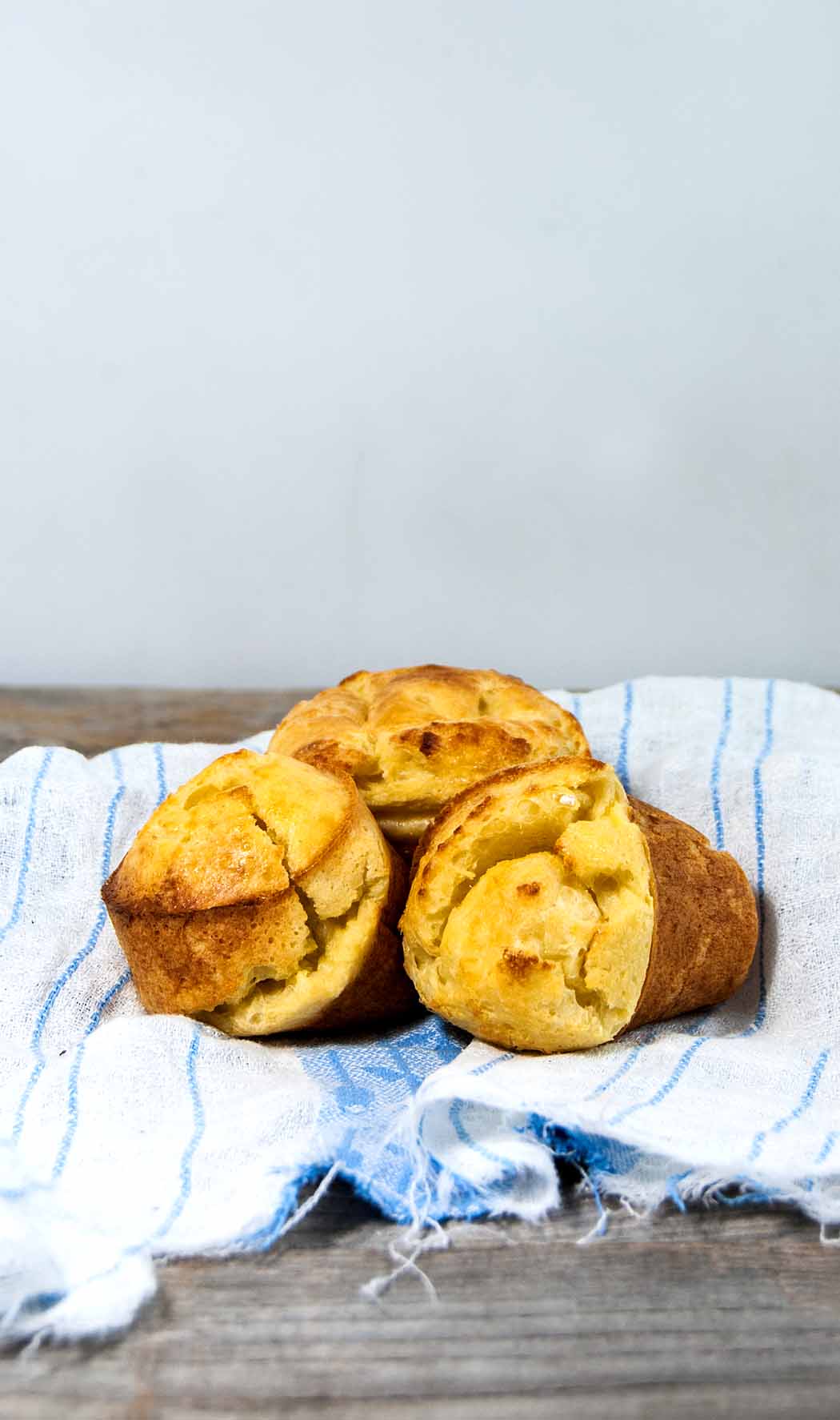 https://www.sourdoughandolives.com/wp-content/uploads/2018/09/Sourdough-popovers.jpg